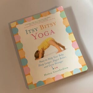Itsy bitsy baby yoga book